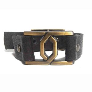 pulsera de cuero negra