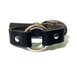 pulsera-de-cuero-con-argolla